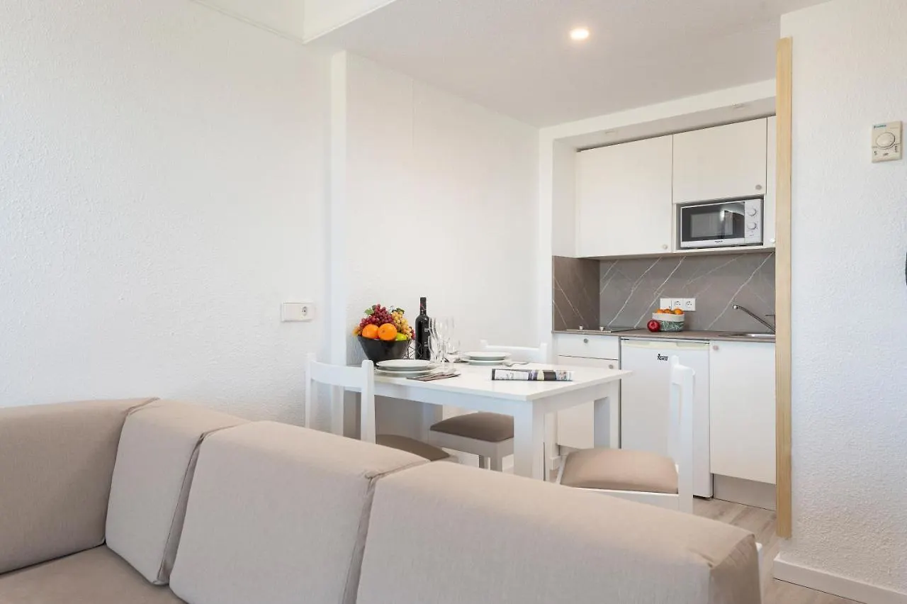 Aparthotel Alcudia Beach Apartments Port de Alcudia
