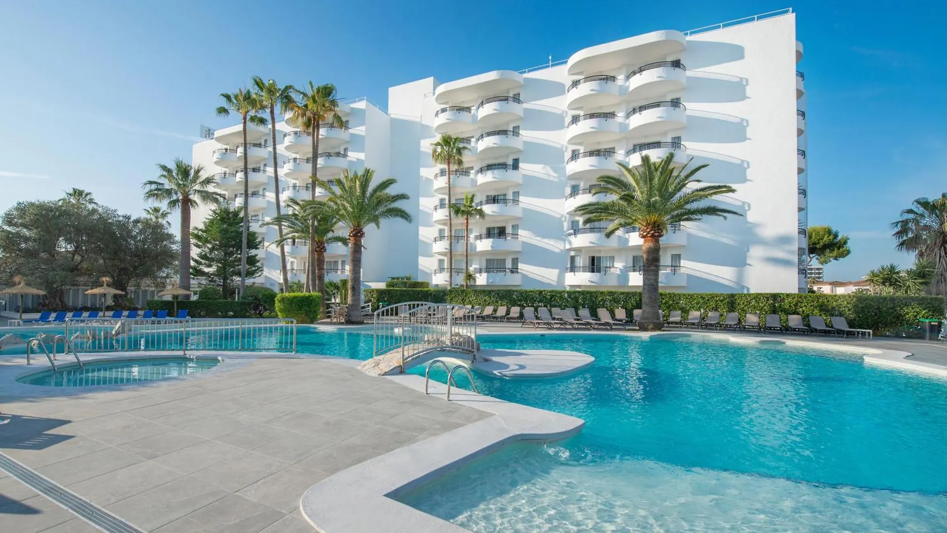 Aparthotel Alcudia Beach Apartments Port de Alcudia